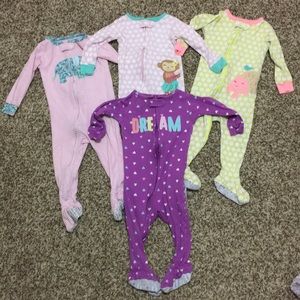 Carter’s pajamas bundle - 4 pairs!!